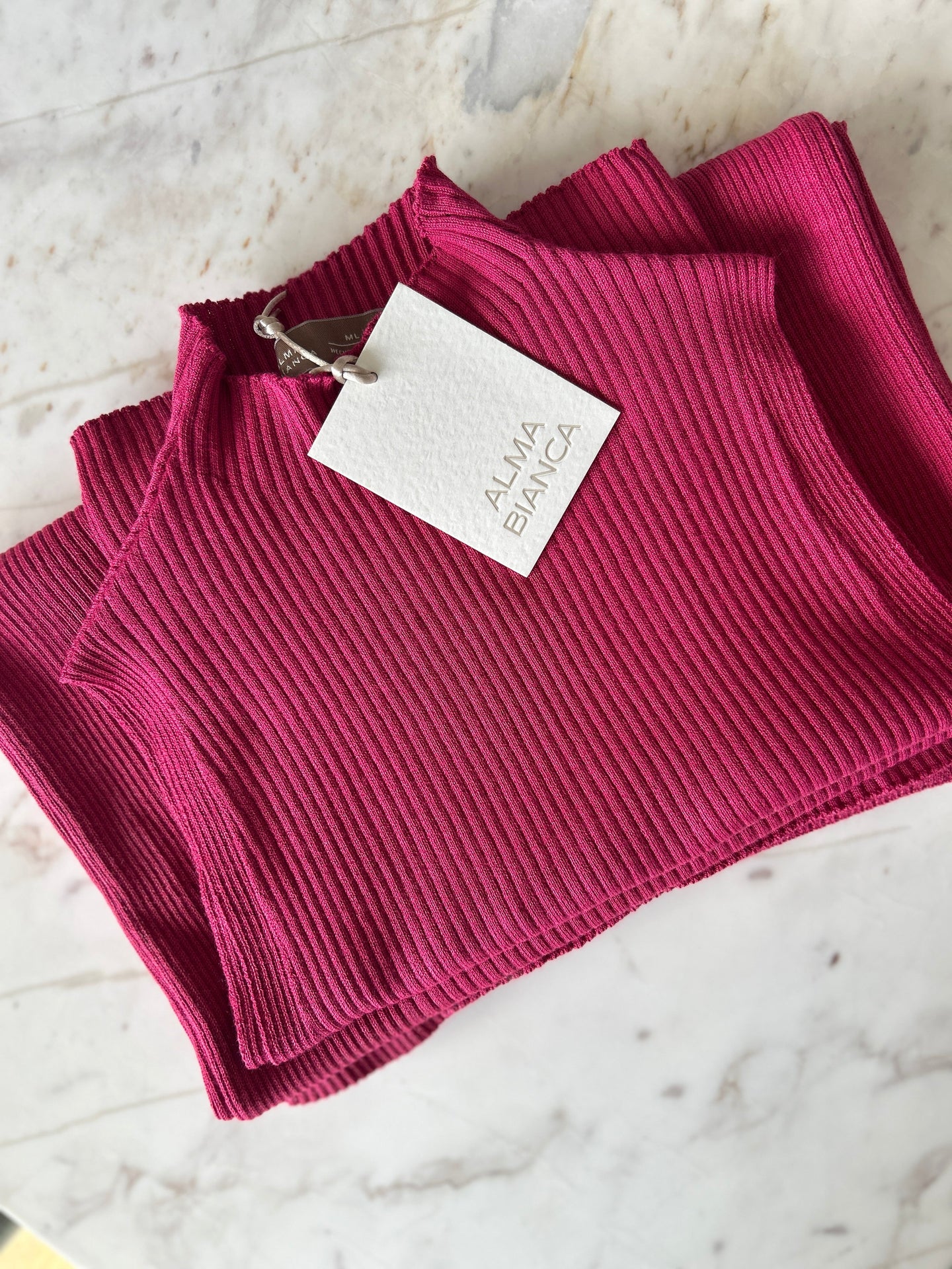 What makes Alma Bianca unique. Design, materials & mission