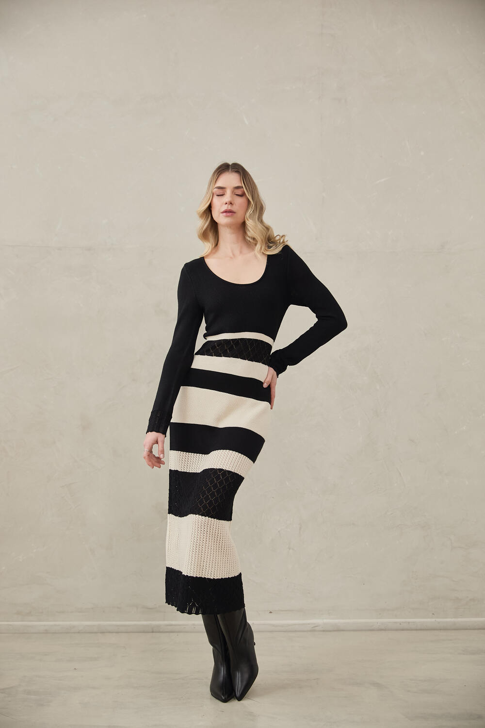 Knitted Dress Gaia by Alma Bianca