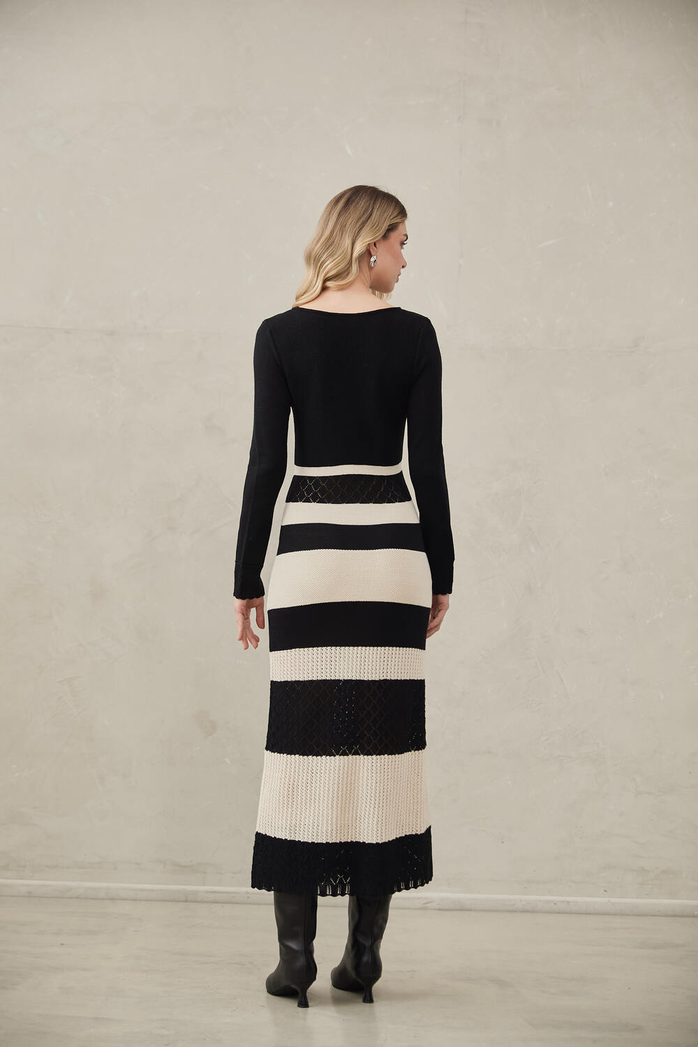 Knitted Dress Gaia by Alma Bianca