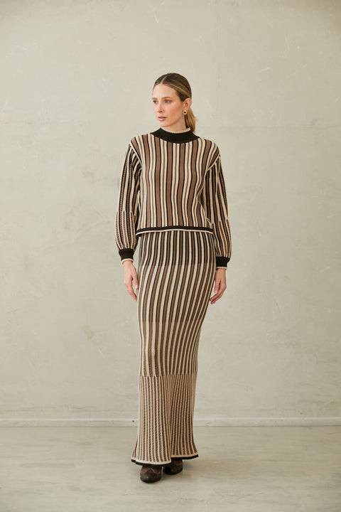 Knitted Long Skirt Elene by Alma Bianca