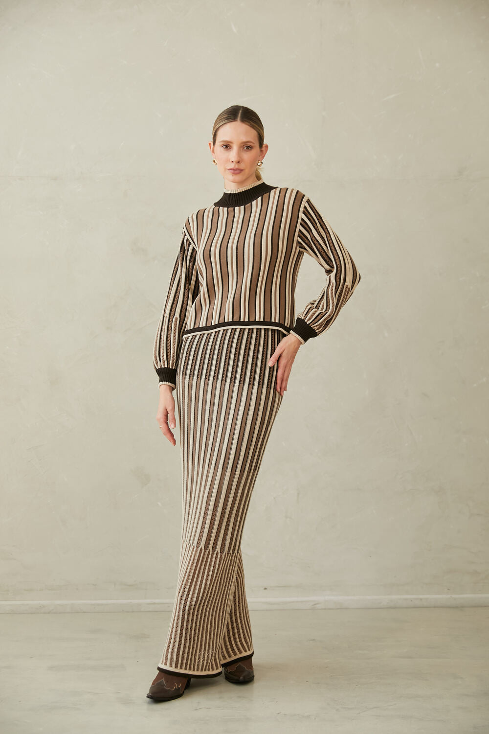 Knitted Long Skirt Elene by Alma Bianca