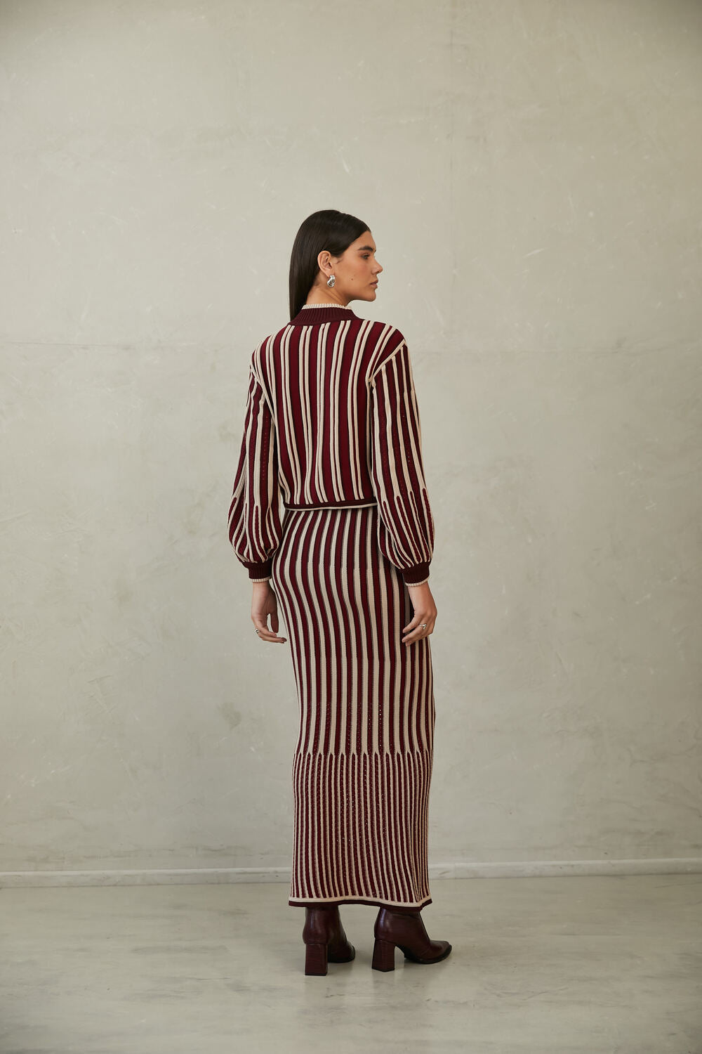 Knitted Long Skirt Elene by Alma Bianca