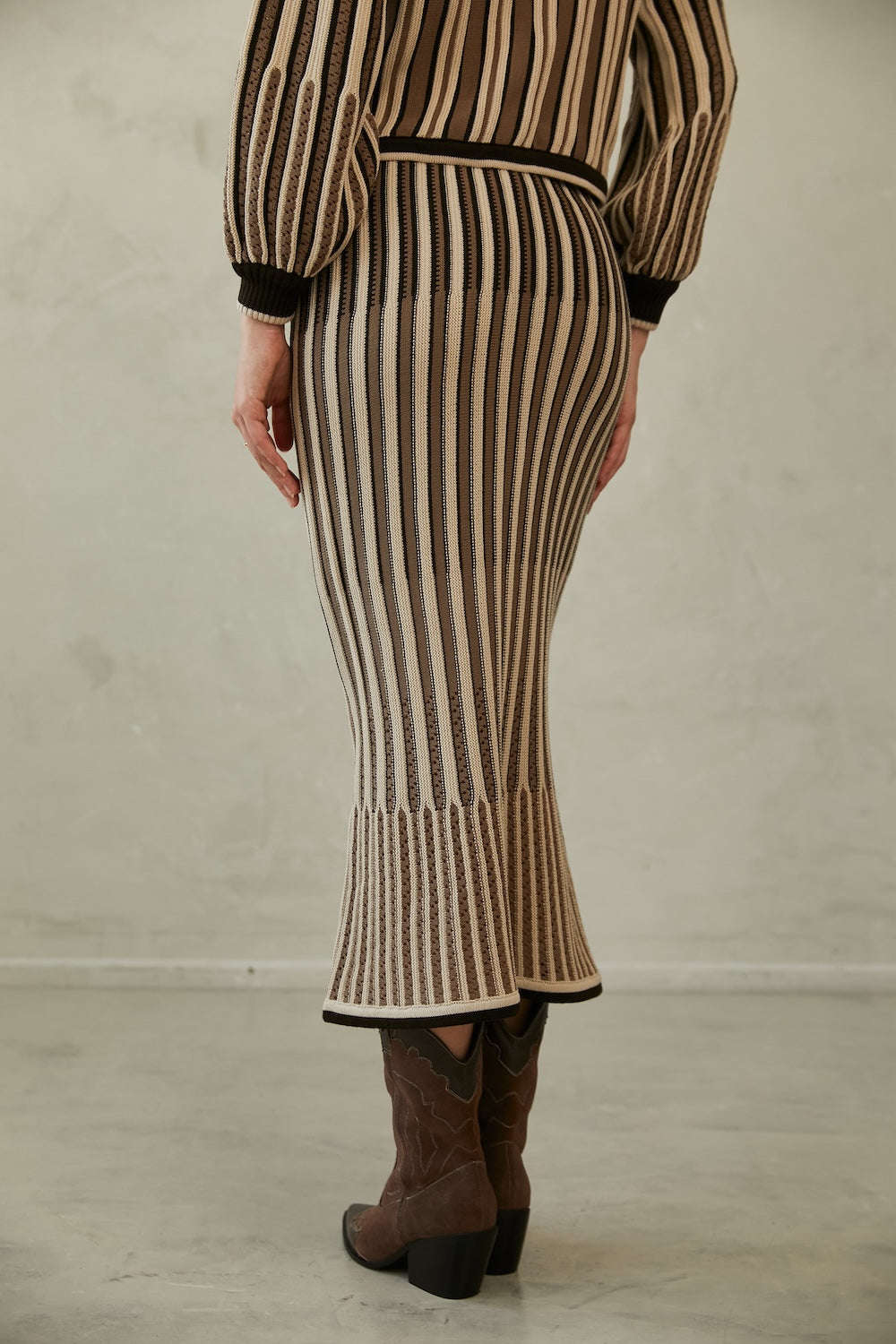 Knitted Skirt Elene by Alma Bianca